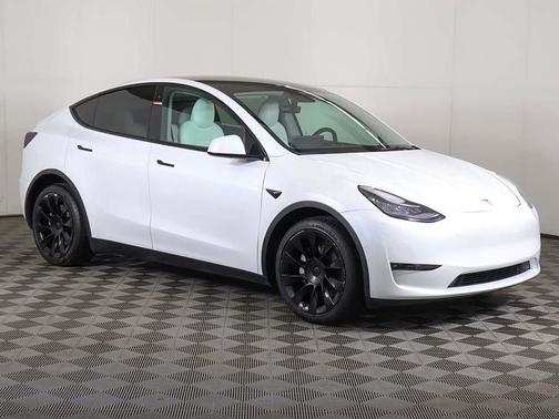 2021 Tesla Model Y Long Range Dual Motor All-Wheel Drive