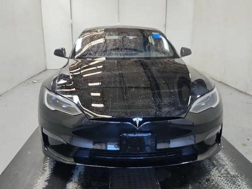 2022 Tesla Model S Base