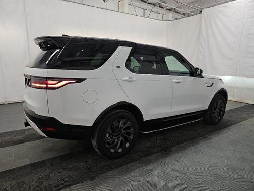 2023 Land Rover Discovery P360 S R-Dynamic