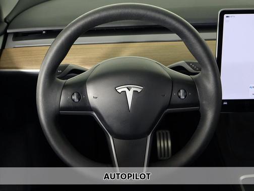 2024 Tesla Model Y Performance Dual Motor All-Wheel Drive
