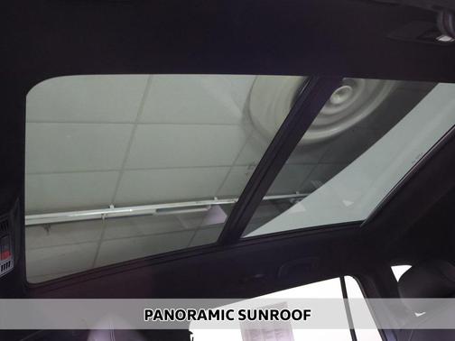 2019 Volkswagen Tiguan 2.0T SEL R-Line Black