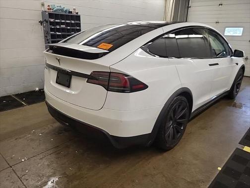 2022 Tesla Model X Dual Motor All-Wheel Drive