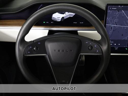 2022 Tesla Model S Base