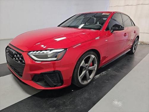 2022 Audi A4 45 S line Premium Plus