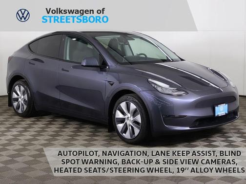Midnight Silver Metallic 2023 Tesla Model Y Long Range Dual Motor All-Wheel Drive