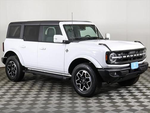 2024 Ford Bronco Outer Banks