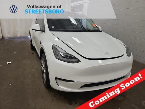 2024 Tesla Model Y Long Range Dual Motor All-Wheel Drive