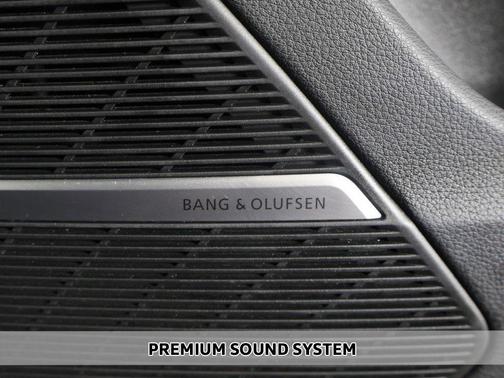 2022 Audi Q7 55 Premium Plus