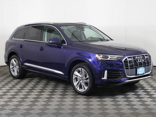 2022 Audi Q7 55 Premium Plus