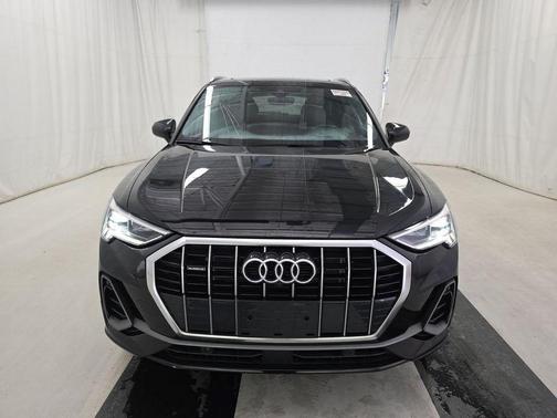 2023 Audi Q3 45 S line Premium Plus
