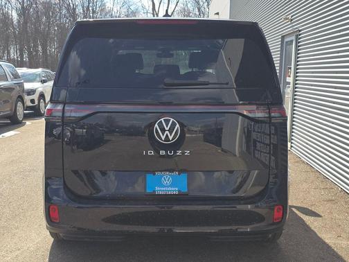 Deep Black Pearl 2025 Volkswagen ID. Buzz Pro S