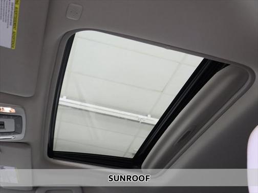 2021 Toyota Sienna XLE 8 Passenger