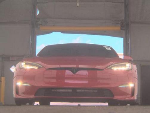 2021 Tesla Model S Plaid