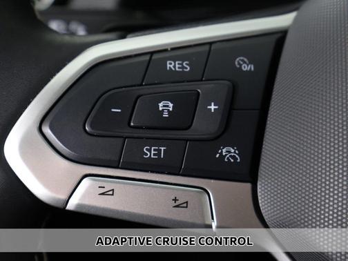 2024 Volkswagen Atlas Cross Sport 2.0T SEL