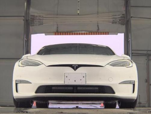 2022 Tesla Model S Base