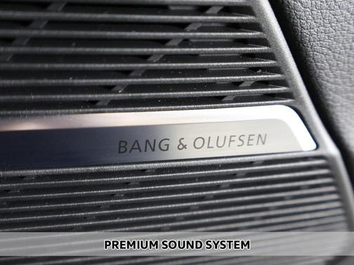 2024 Audi Q8 55 Prestige