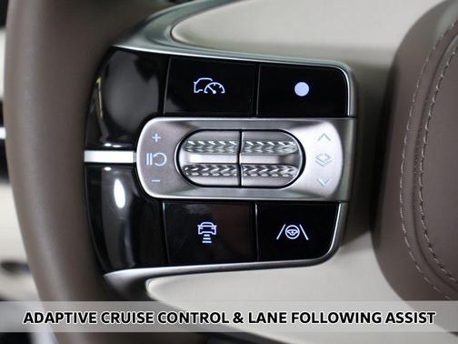 Uyuni White 2025 Genesis G90 3.5T e-SC AWD