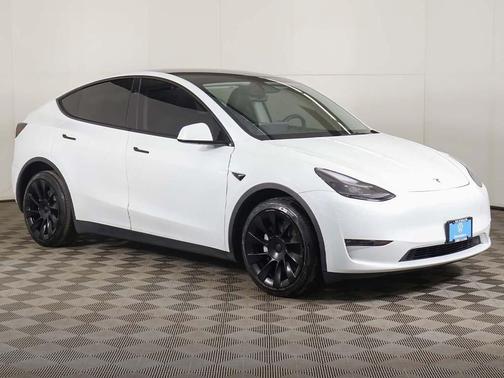 2023 Tesla Model Y Long Range Dual Motor All-Wheel Drive