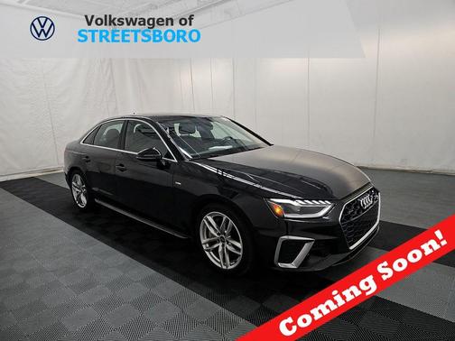 2022 Audi A4 45 S line Premium Plus
