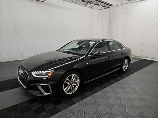 2022 Audi A4 45 S line Premium Plus
