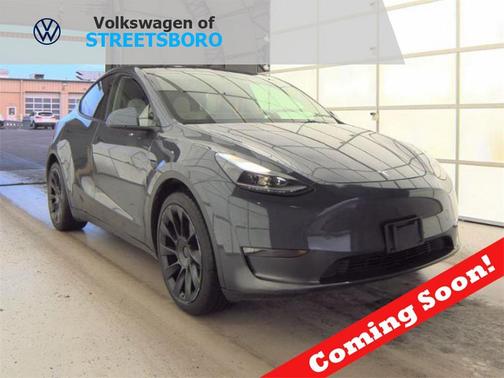 2023 Tesla Model Y Long Range Dual Motor All-Wheel Drive