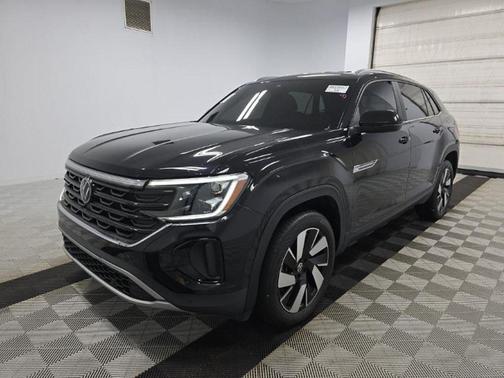 2024 Volkswagen Atlas Cross Sport 2.0T SE w/Technology 4MOTION