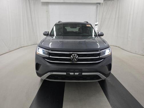 2022 Volkswagen Atlas 3.6L SE w/Technology