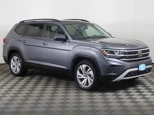 2022 Volkswagen Atlas 3.6L SE w/Technology