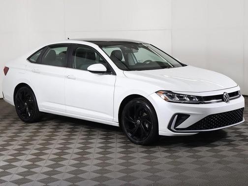 2025 Volkswagen Jetta 1.5T SE