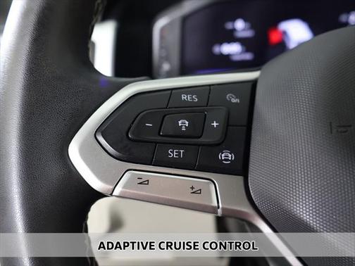 2022 Volkswagen Atlas 3.6L SE w/Technology