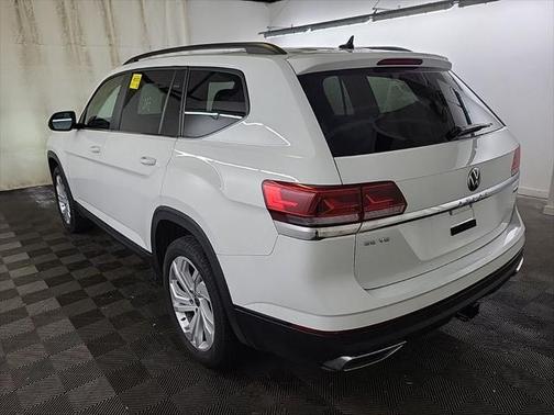 2022 Volkswagen Atlas 3.6L SE w/Technology