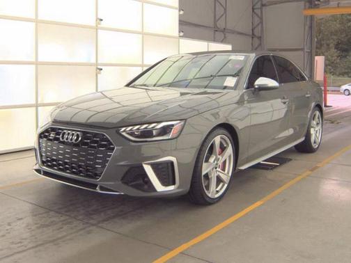 2023 Audi S4 Premium Plus TFSI quattro Tiptronic