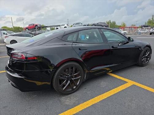 2022 Tesla Model S Base