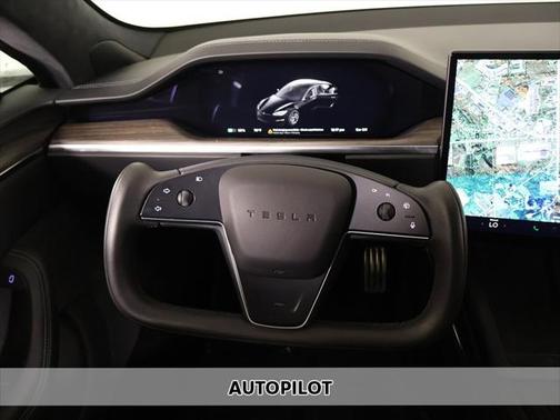 2022 Tesla Model S Base