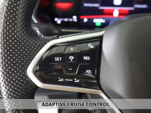 2024 Volkswagen Tiguan 2.0T SE R-Line Black 4MOTION