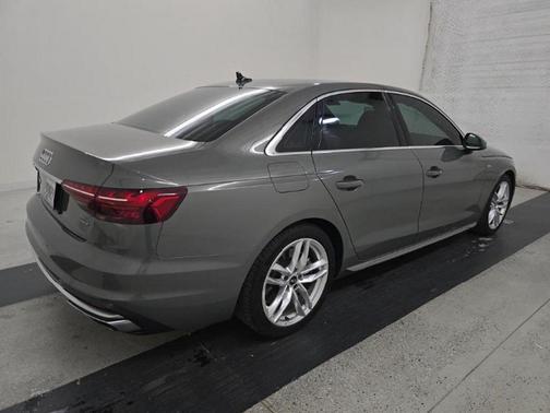 2023 Audi A4 45 S line Premium