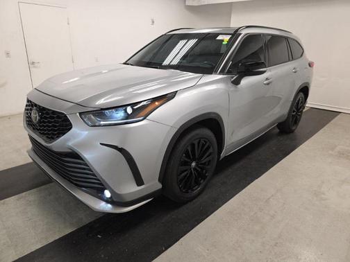 2024 Toyota Highlander XSE