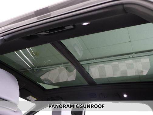 2022 Audi Q7 55 Prestige