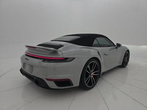 2023 Porsche 911 Turbo