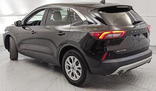 AGATE BLACK METALLIC 2023 Ford Escape ACTIVE