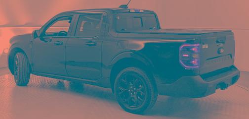 SHADOW BLACK 2025 Ford Maverick LARIAT