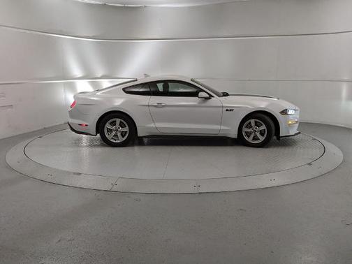 2023 Ford Mustang ECOBOOST