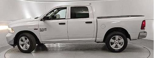 Bright White Clearcoat 2023 RAM 1500 Classic SLT