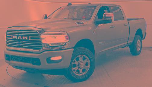 Billet Silver Metallic Clearcoat 2024 RAM 2500 LARAMIE