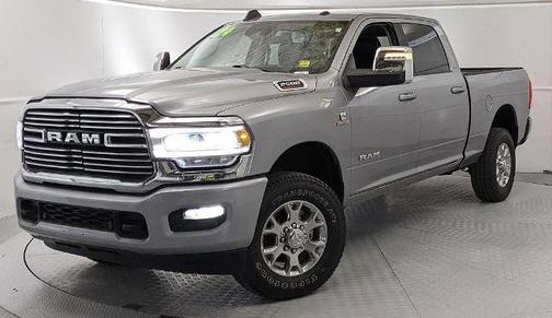 Billet Silver Metallic Clearcoat 2024 RAM 2500 LARAMIE