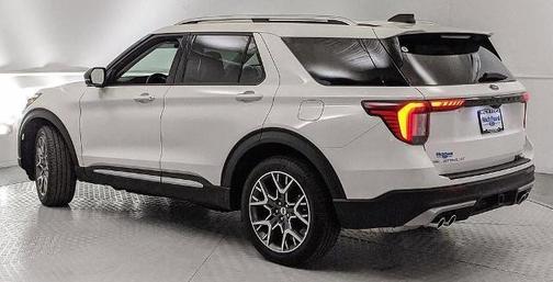 STAR WHITE MET TRI-COAT 2025 Ford Explorer PLATINUM