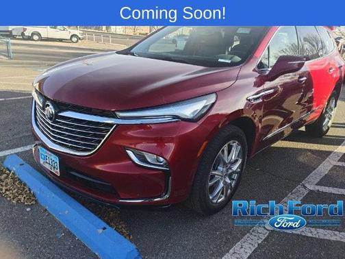 2022 Buick Enclave ESSENCE