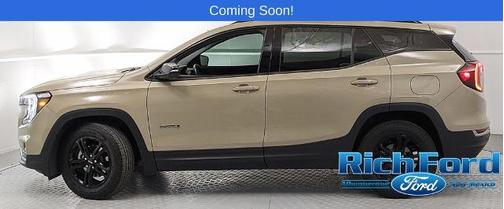 Desert Sand Metallic 2022 GMC Terrain AT4