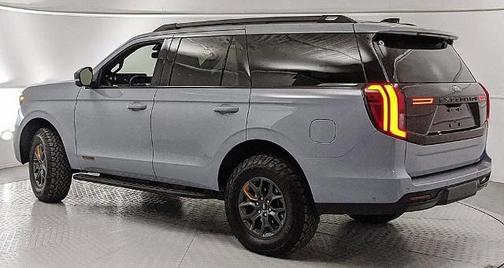 GLACIER GRAY METALLIC TC 2025 Ford Expedition TREMOR