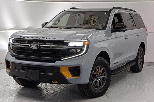 GLACIER GRAY METALLIC TC 2025 Ford Expedition TREMOR